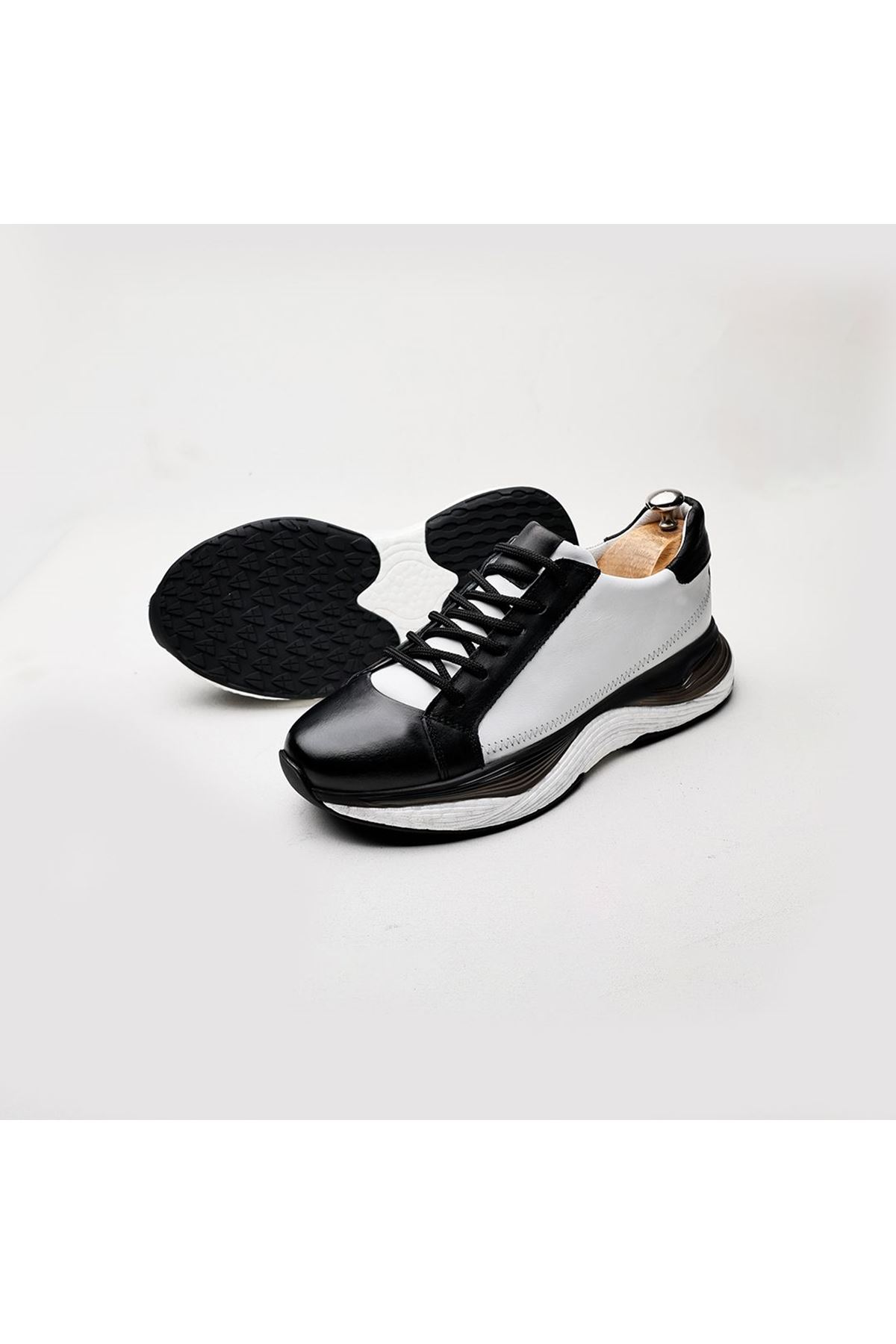 Boy Uzatan Gizli Topuklu Hakiki Deri Beyaz Siyah Matias Spor Ayakkabı MYY2041